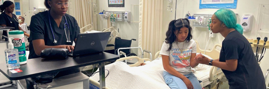 Students at nurse class