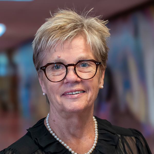 Lynn Tellechea