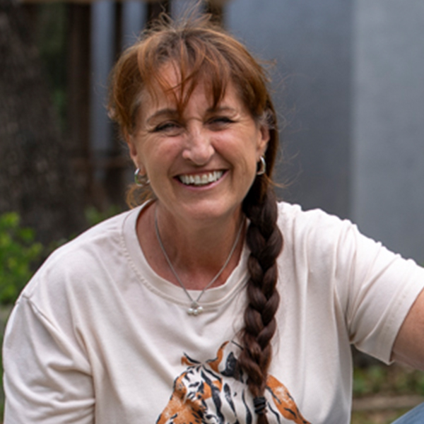 Joelle Don de'Ville