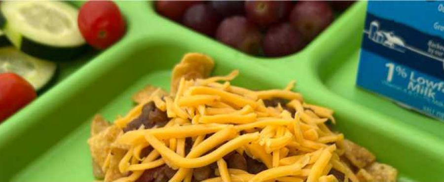 An image of the lunch served at schools. 