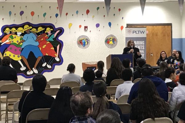 Speaker announcement 