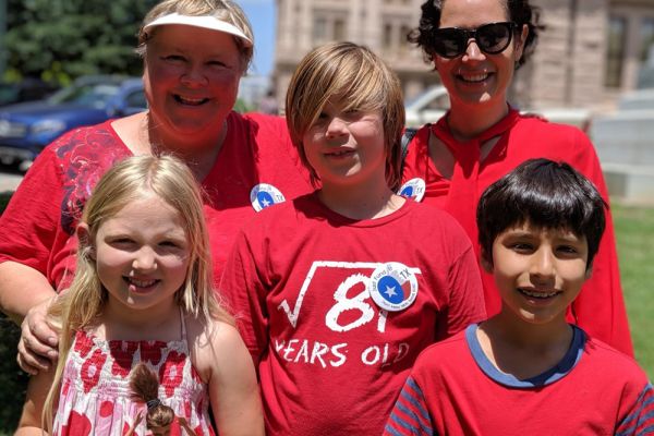 Davis ES Advocacy team with students